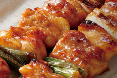 [ITmedia ビジネスオンライン] 「鳥貴族」のノウハウ、大倉社長のAIアバターが伝授　DXで個別におすすめメニュー提案